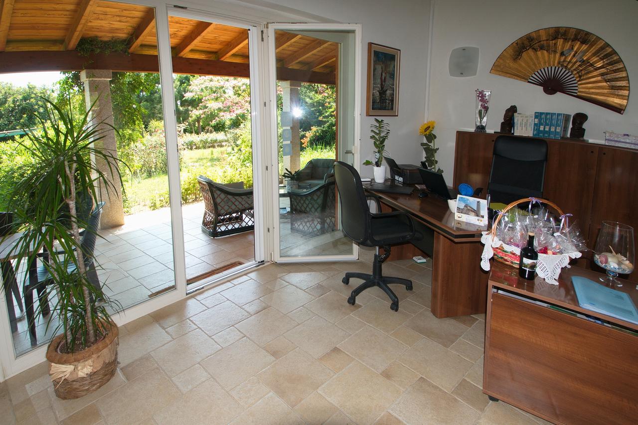 Fattoria Corte Noa Guest House Masainas Eksteriør bilde